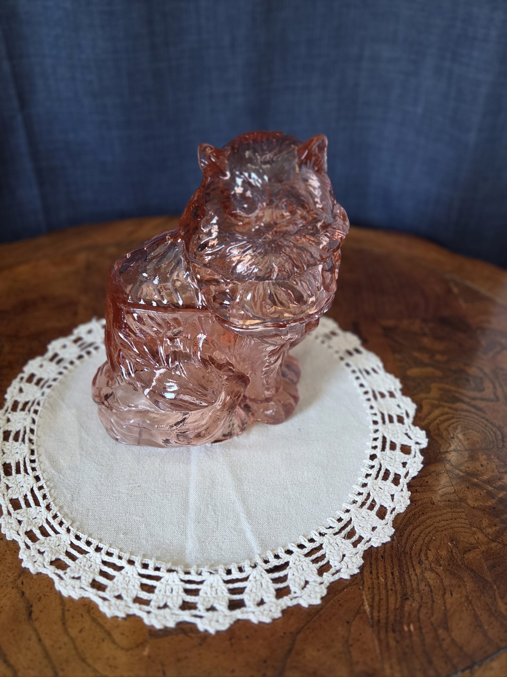 Vintage Pink Glass Cat Covered Trinket Box / Candy Dish – Read Description